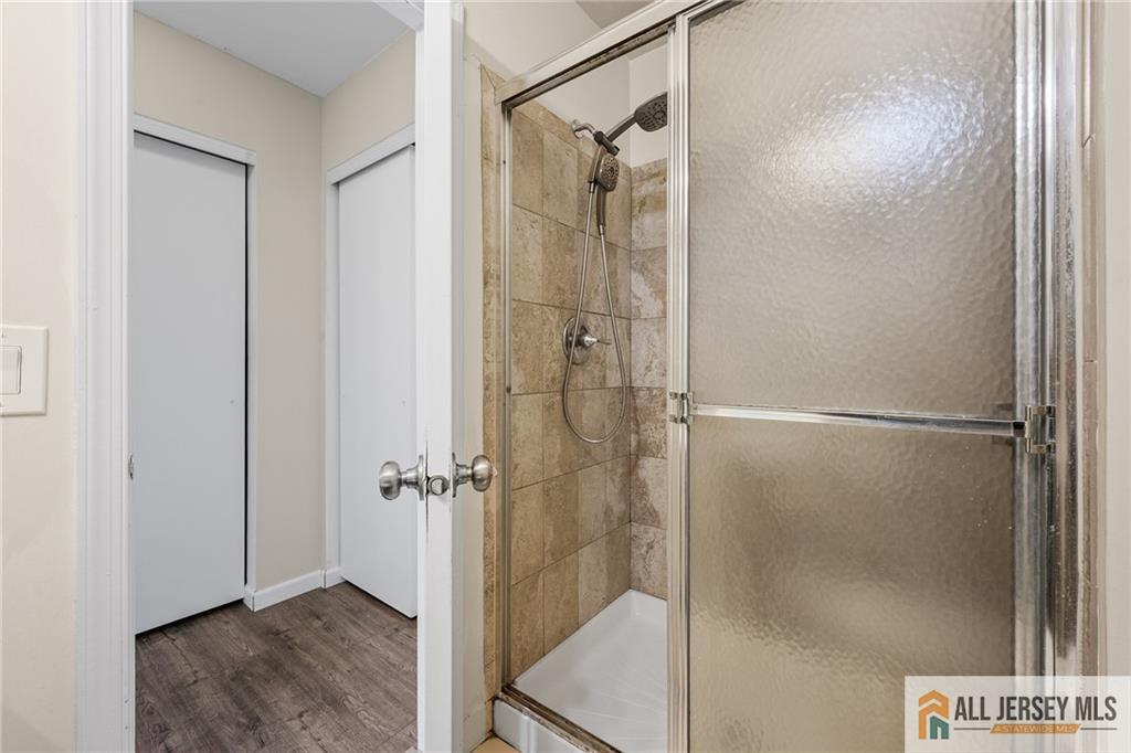 11 Canterbury Circle, Franklin, NJ, 08873 image 15