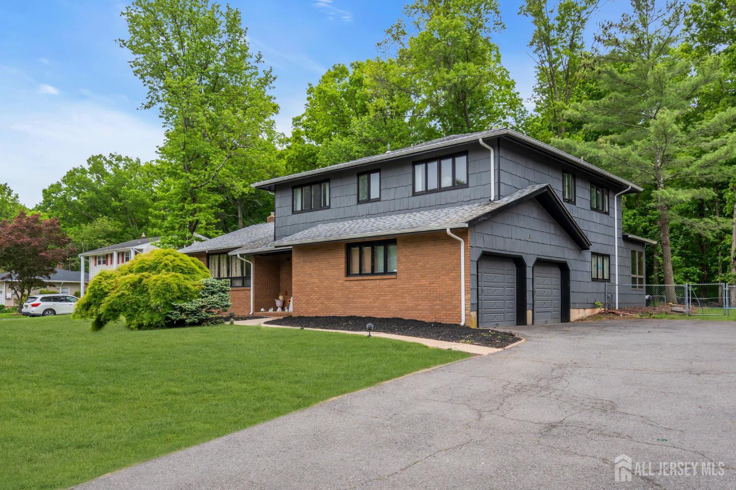 16 Woodmere Road Image 2