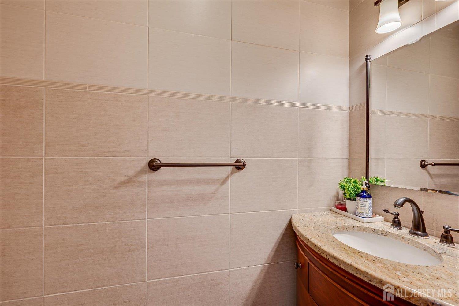1602 Deerfield Drive, Edison, NJ, 08820 image 22