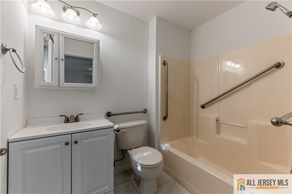 21 Eldridge Drive, East Brunswick, NJ, 08816 image 28