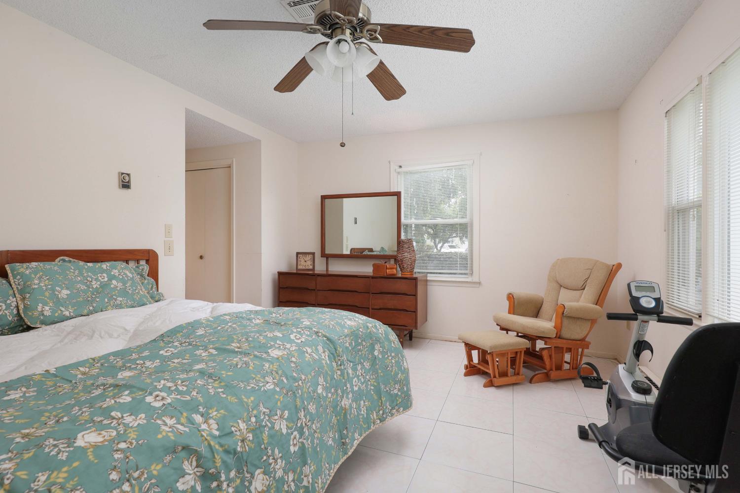 487 Somerset Lane 487A, Jamesburg, NJ, 08831 image 17