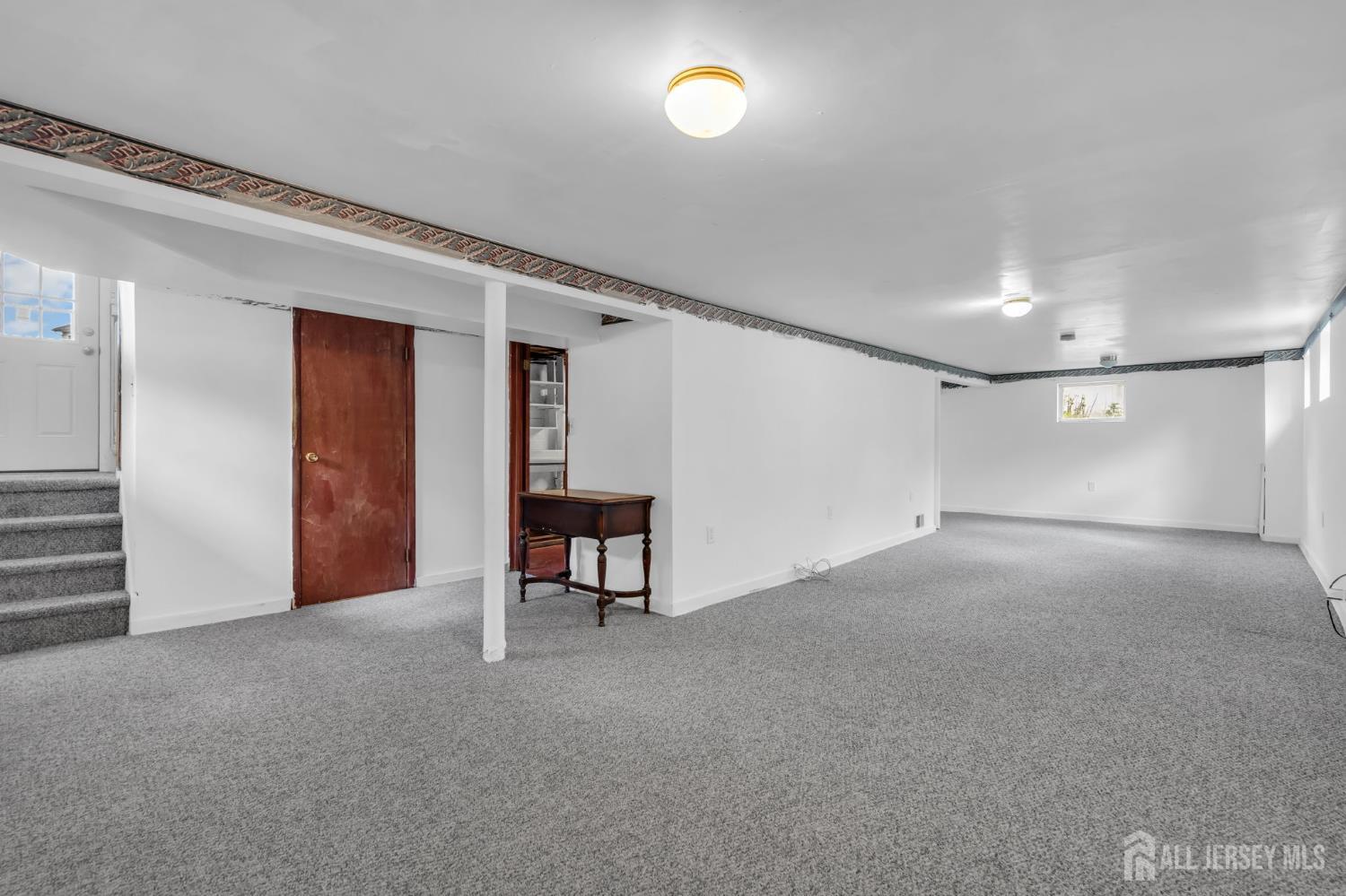 341 Middle Road, Hazlet, NJ, 07730 image 24