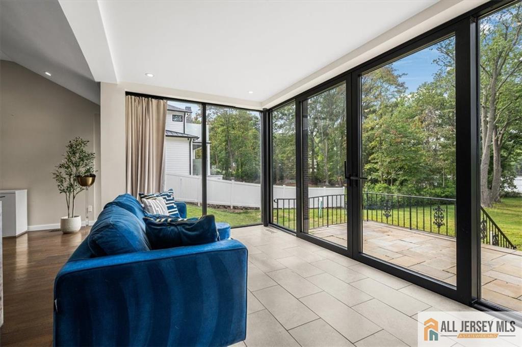 19 Garden Terrace, East Brunswick, NJ, 08816 image 24