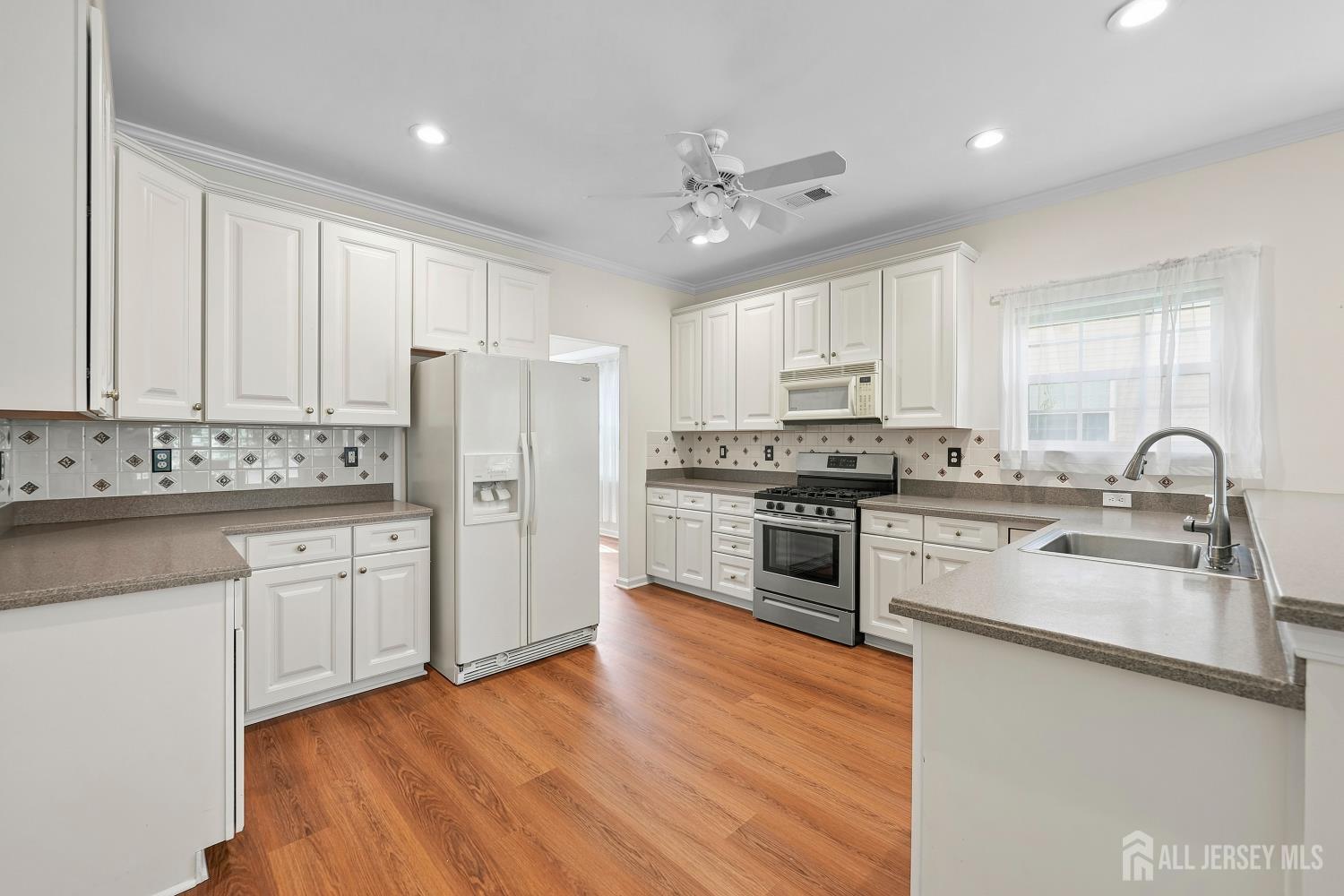 99 Minuteman Circle, Upper Freehold, NJ, 08501 image 15