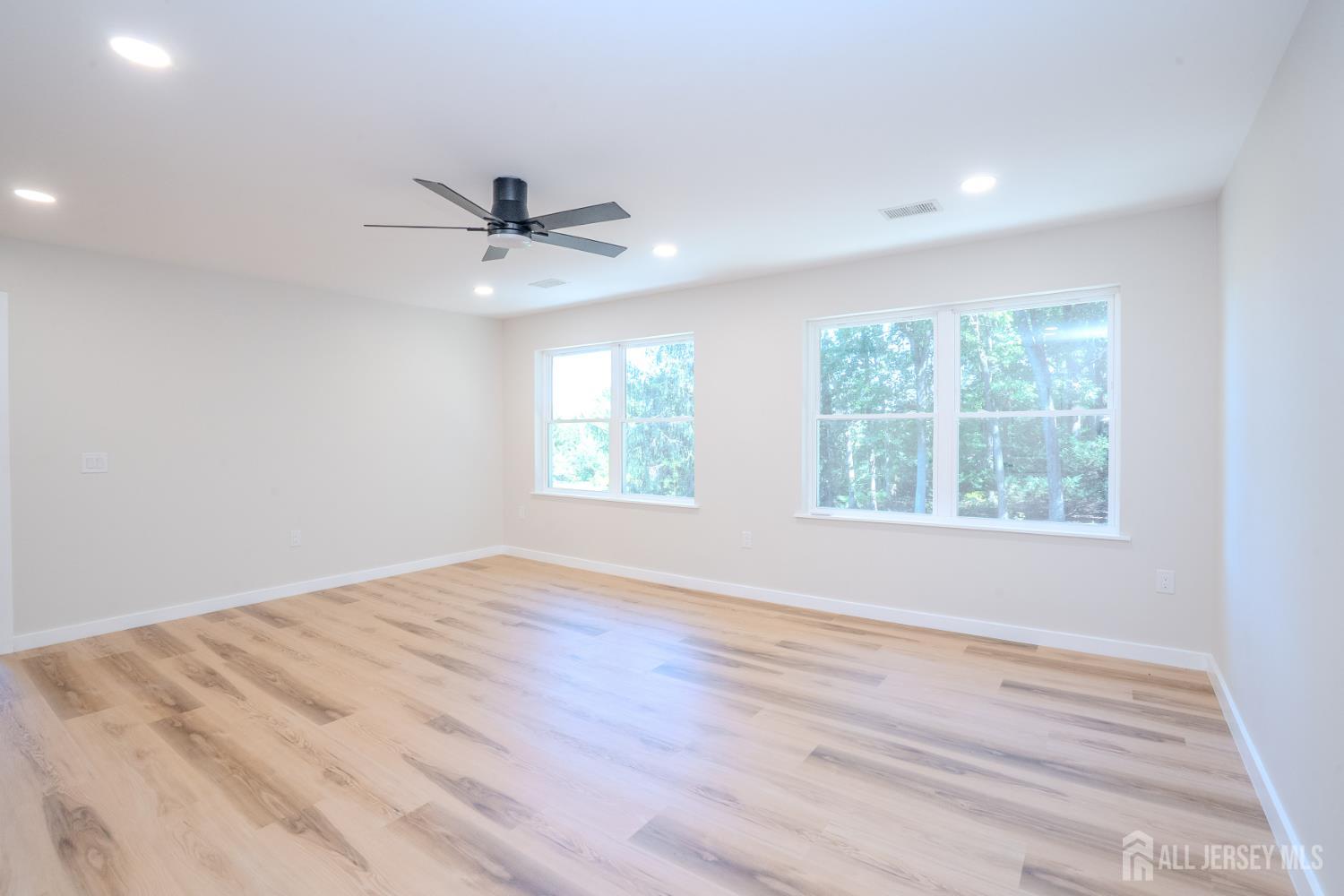 290 Fresh Ponds Road, South Brunswick, NJ, 08852 image 24