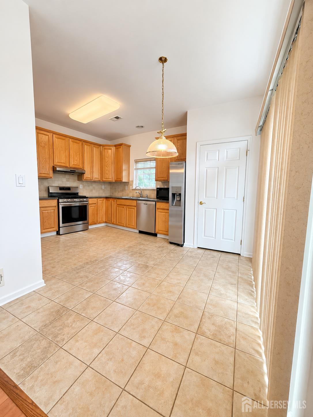 274 Valencia Drive, Monroe, NJ, 08831 image 44