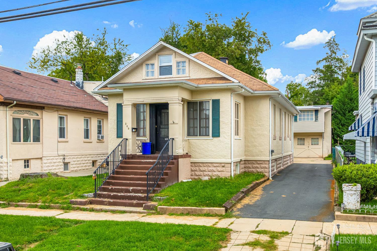 309 S 2nd Avenue, Highland Park, NJ, 08904