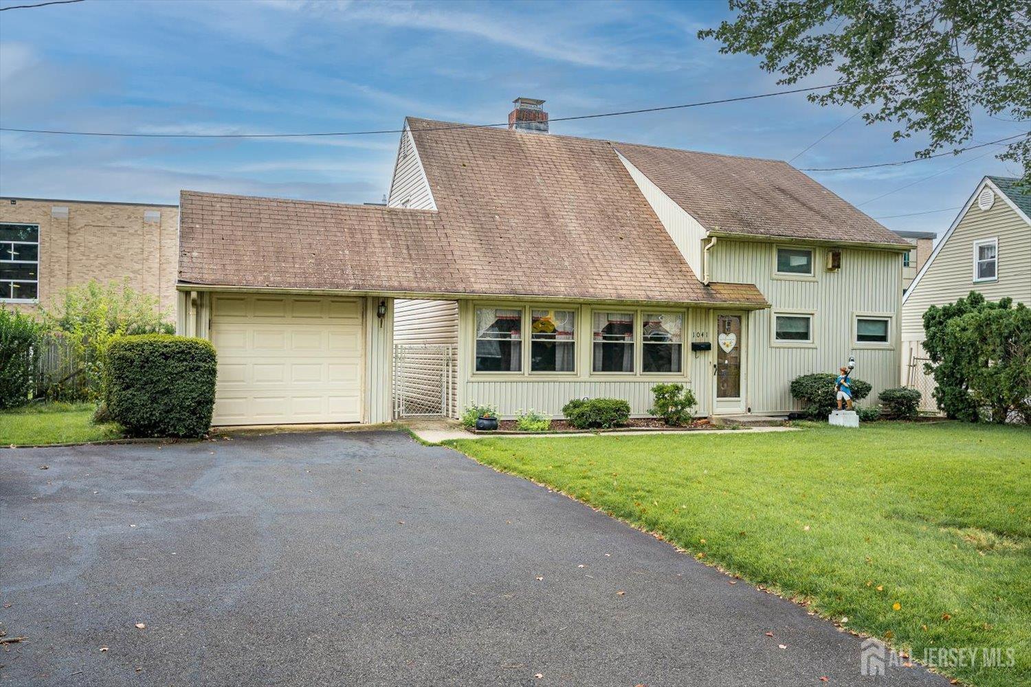 1041 Richard Boulevard, Rahway, NJ, 07065
