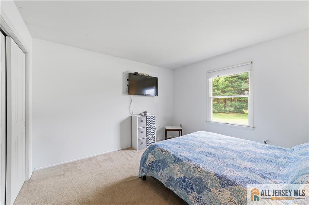 1 Launcelot Lane, Monroe, NJ, 08831 image 31