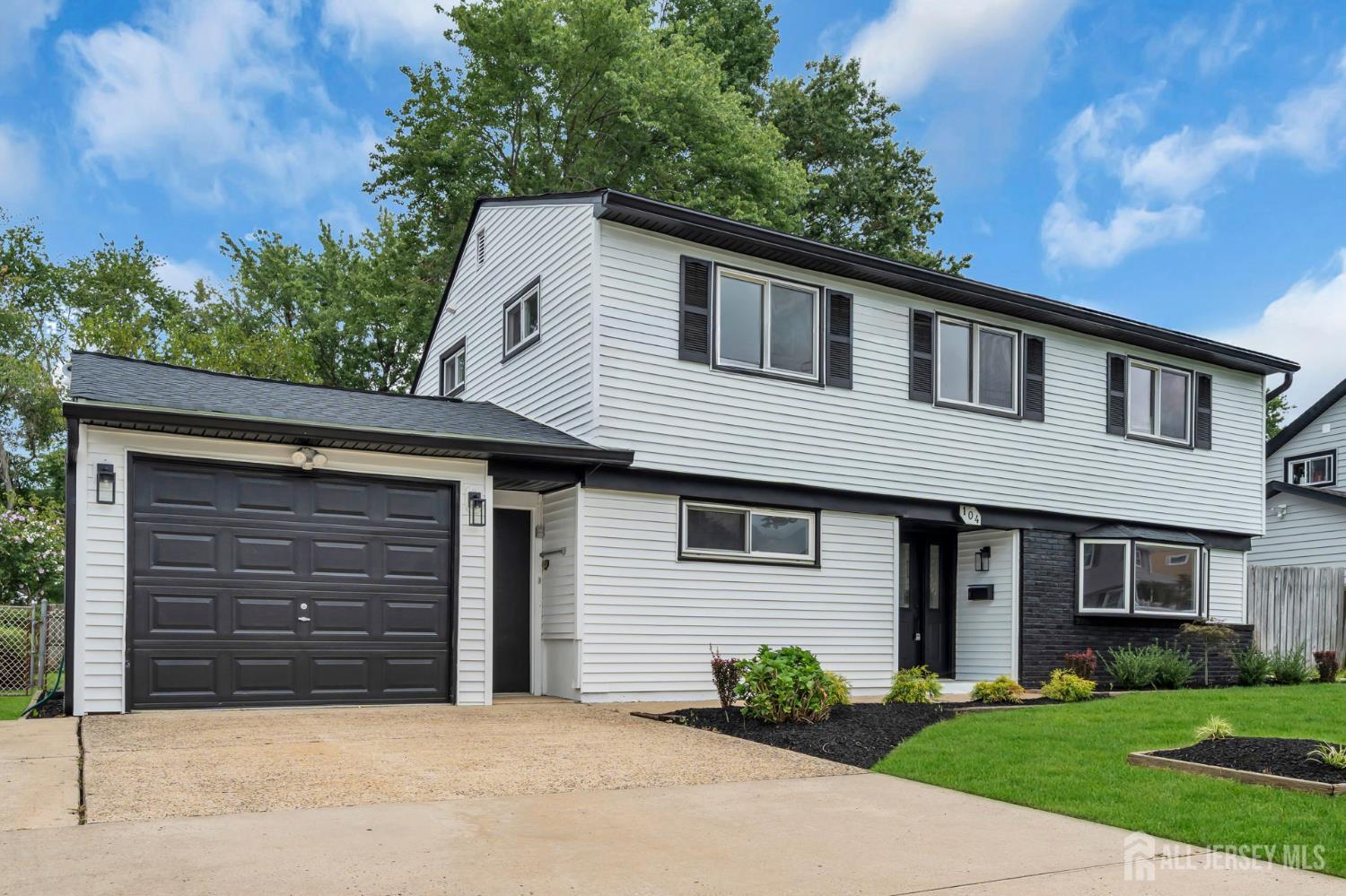 104 Southwood Drive, Old Bridge, NJ, 08857
