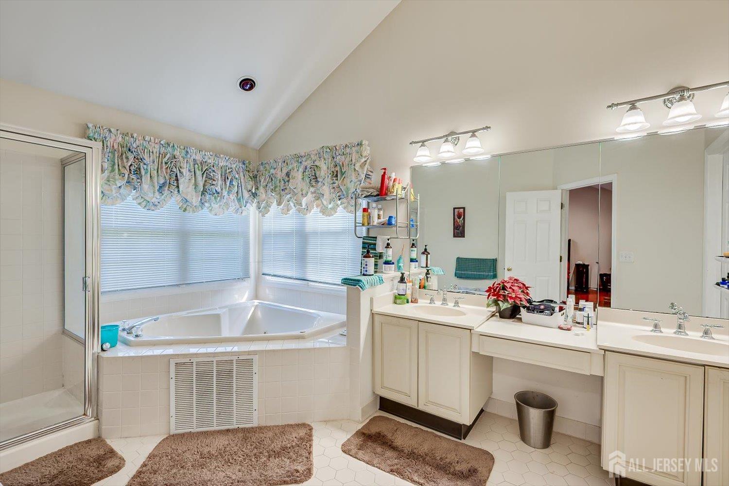 8 McBride Way, Bridgewater, NJ, 08807 image 33