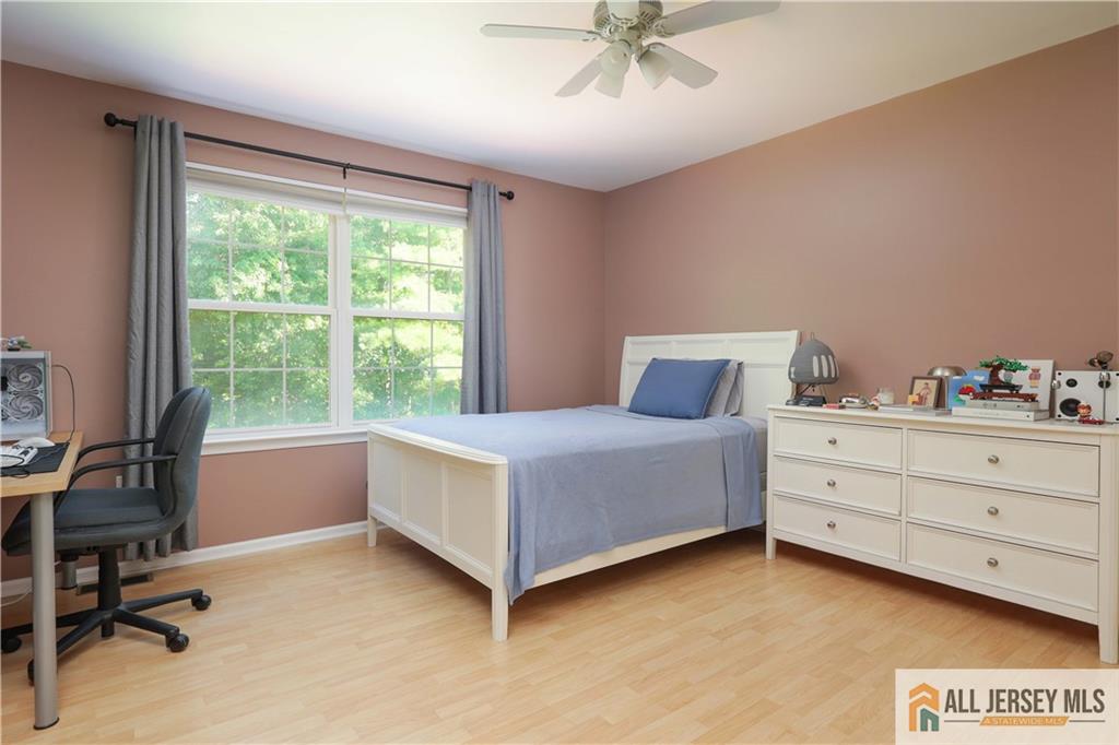 24 Hyde Park Drive, East Brunswick, NJ, 08816 image 16