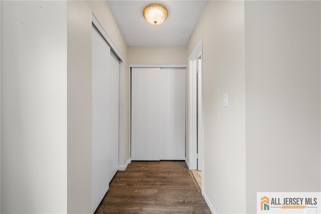 11 Canterbury Circle, Franklin, NJ, 08873 image 13