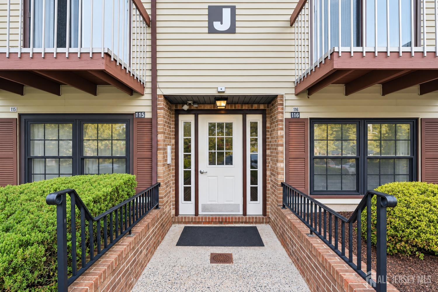 116 Orlando Street, Edison, NJ, 08817 image 20