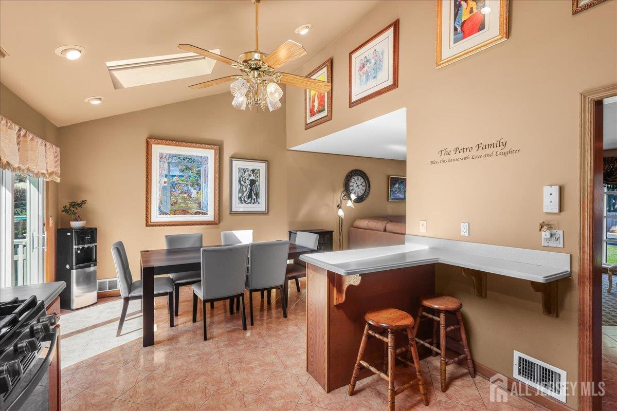 65 Hunter Lane, Woodbridge Proper, NJ, 07095 image 10
