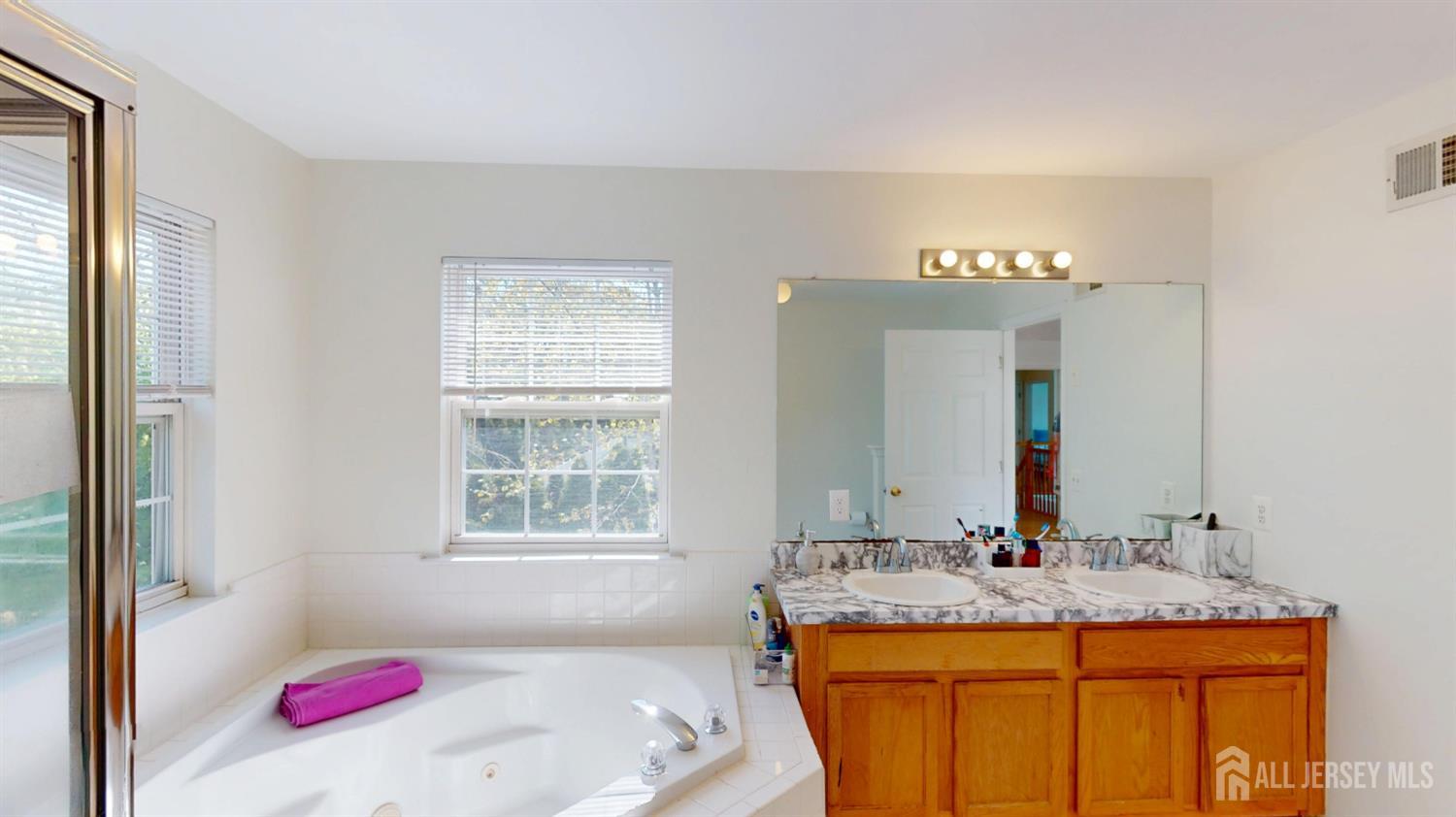 47 Avenue G Avenue, Monroe, NJ, 08831 image 38