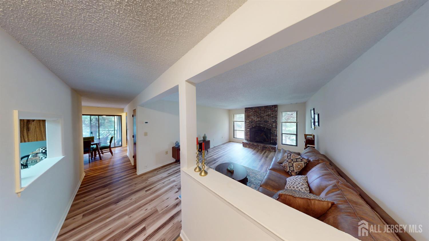 280 Willowbrook Drive, North Brunswick, NJ, 08902