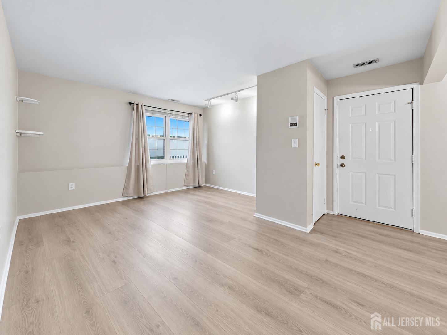 116 Orlando Street, Edison, NJ, 08817 image 8