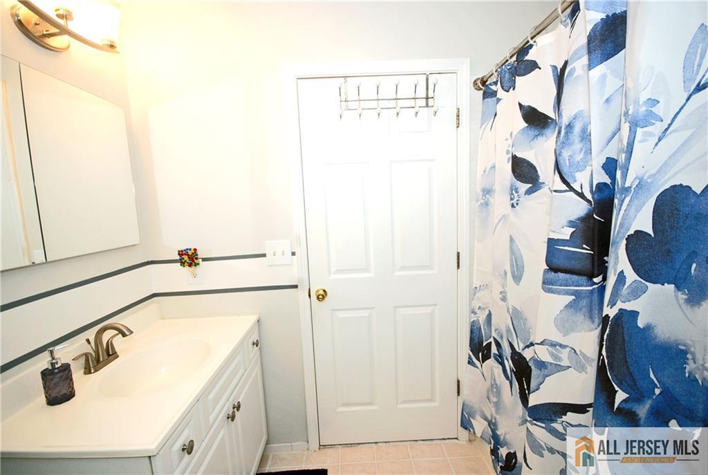23 10th Street, Monroe, NJ, 08831 image 32