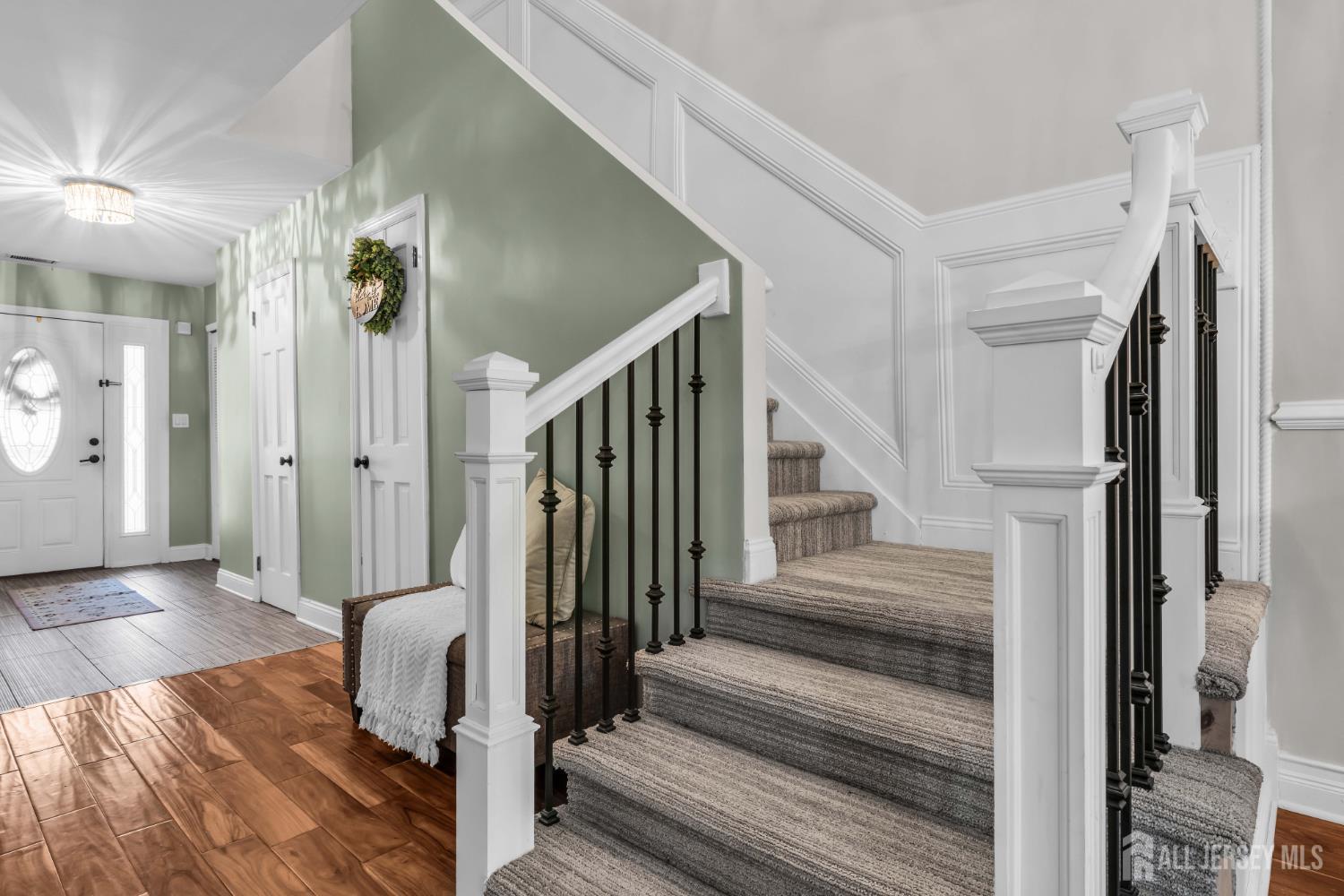 69 Lexington Circle Image 5
