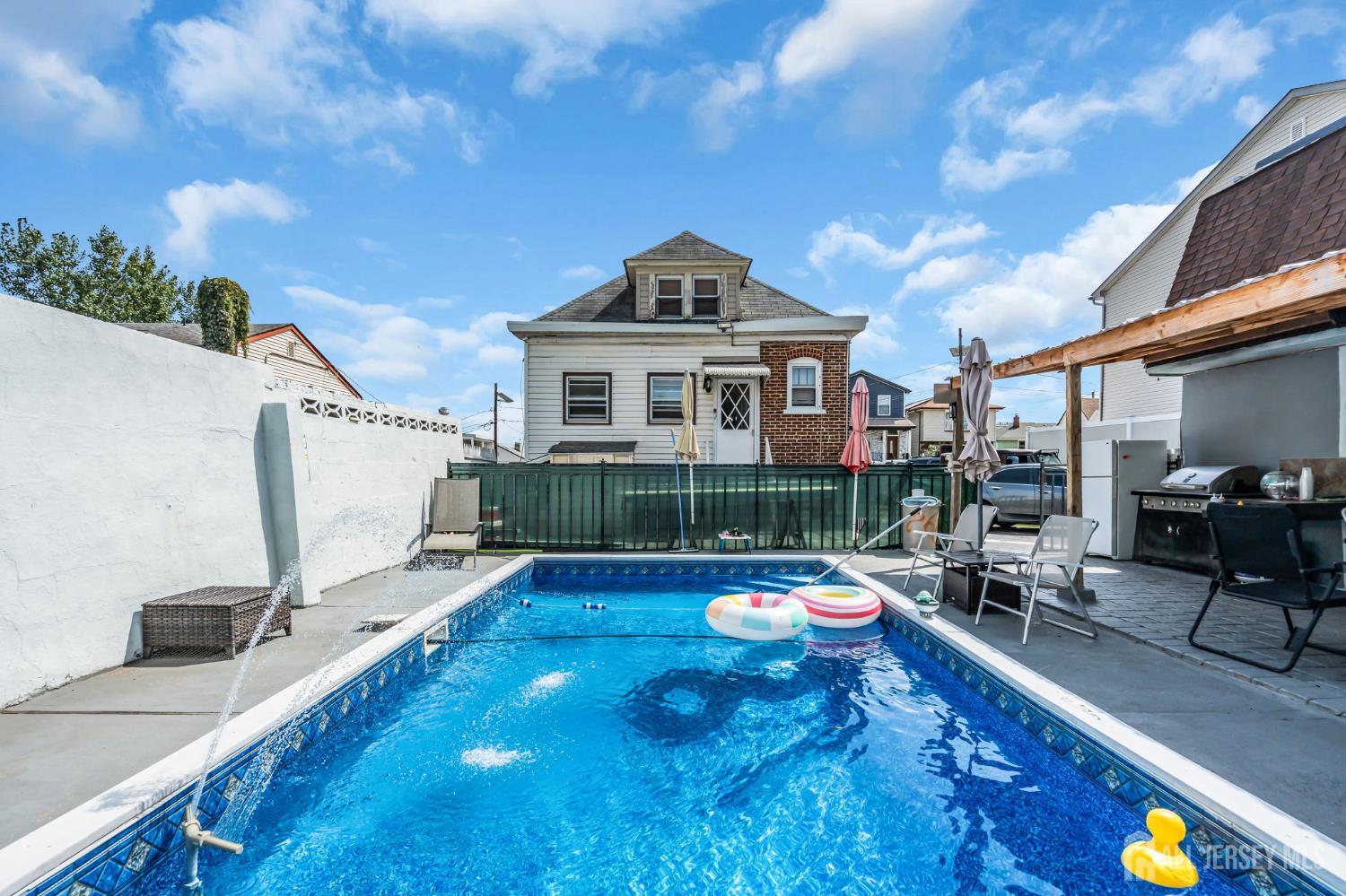 865 Birch Street, Perth Amboy, NJ, 08861 image 42