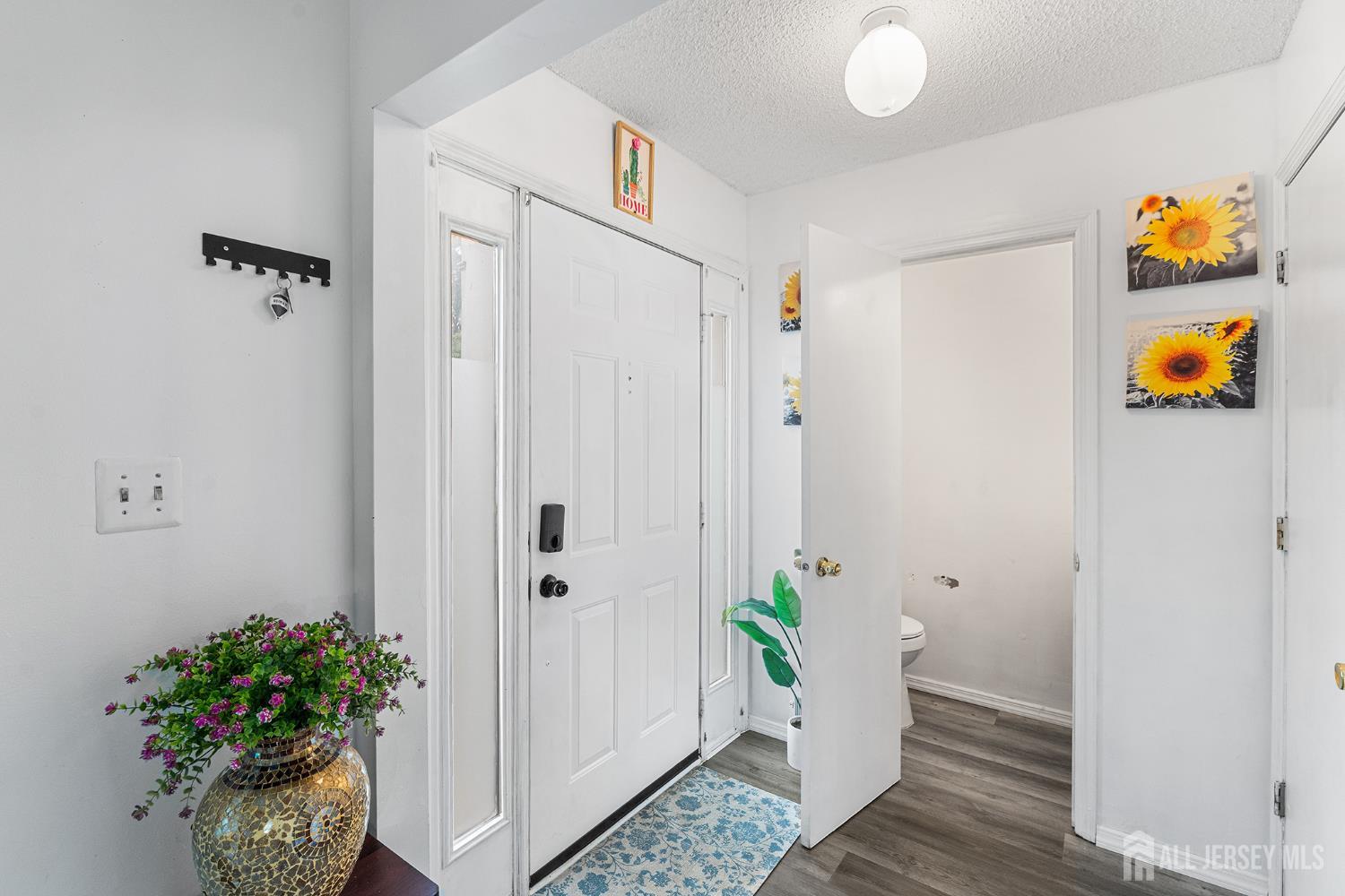 3804 Graham Court Image 3