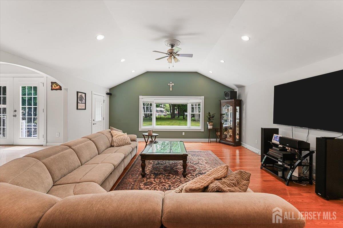 8 dusko Drive, Sayreville, NJ, 08859 image 15