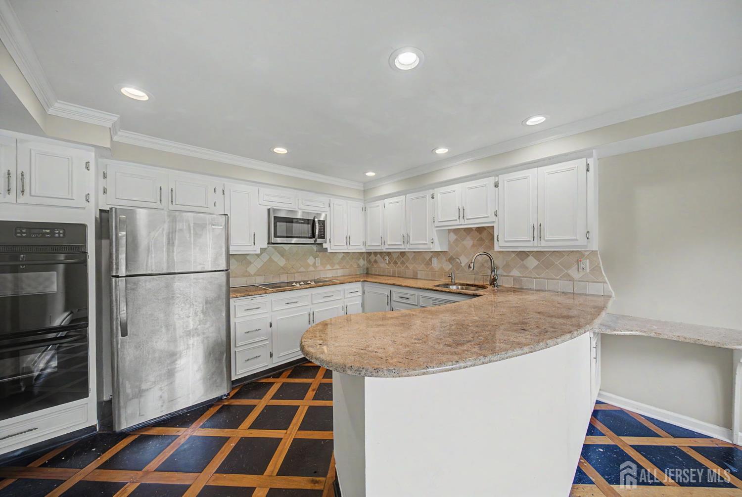 396 New Dover Road, Colonia, NJ, 07067 image 13