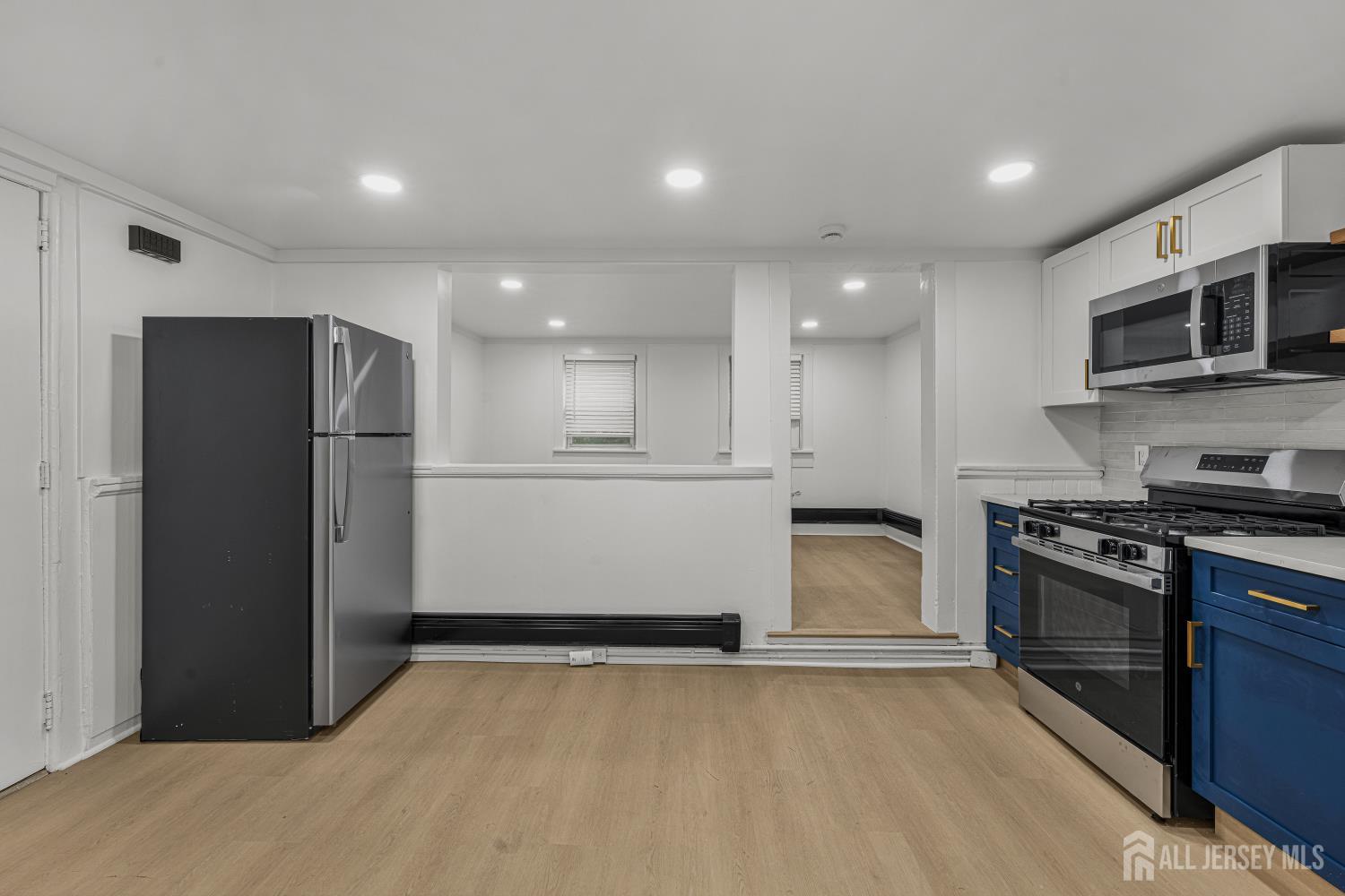 309 S 2nd Avenue, Highland Park, NJ, 08904 image 45