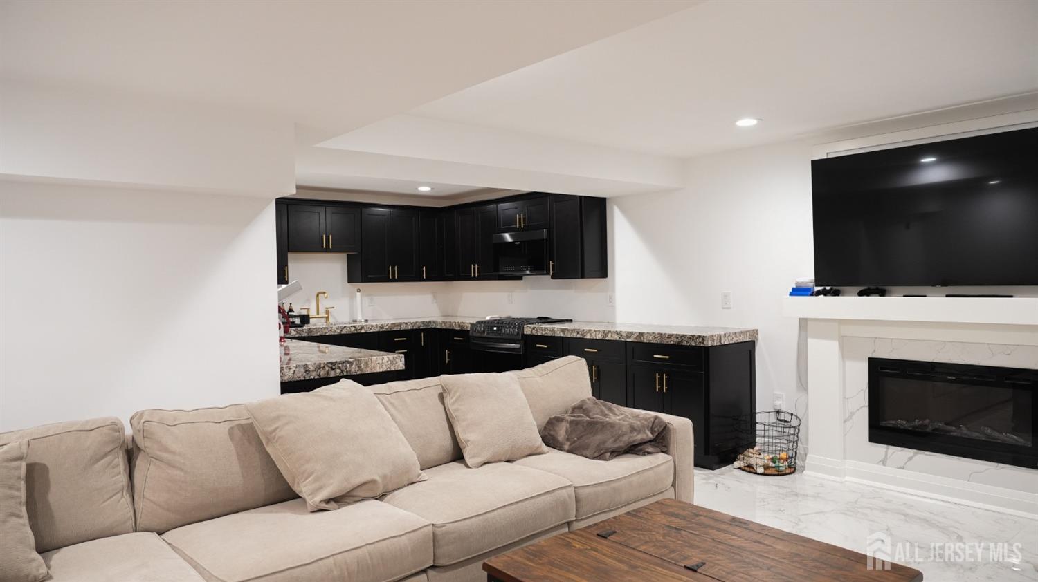 9 Wood Lake Court, North Brunswick, NJ, 08902 image 37