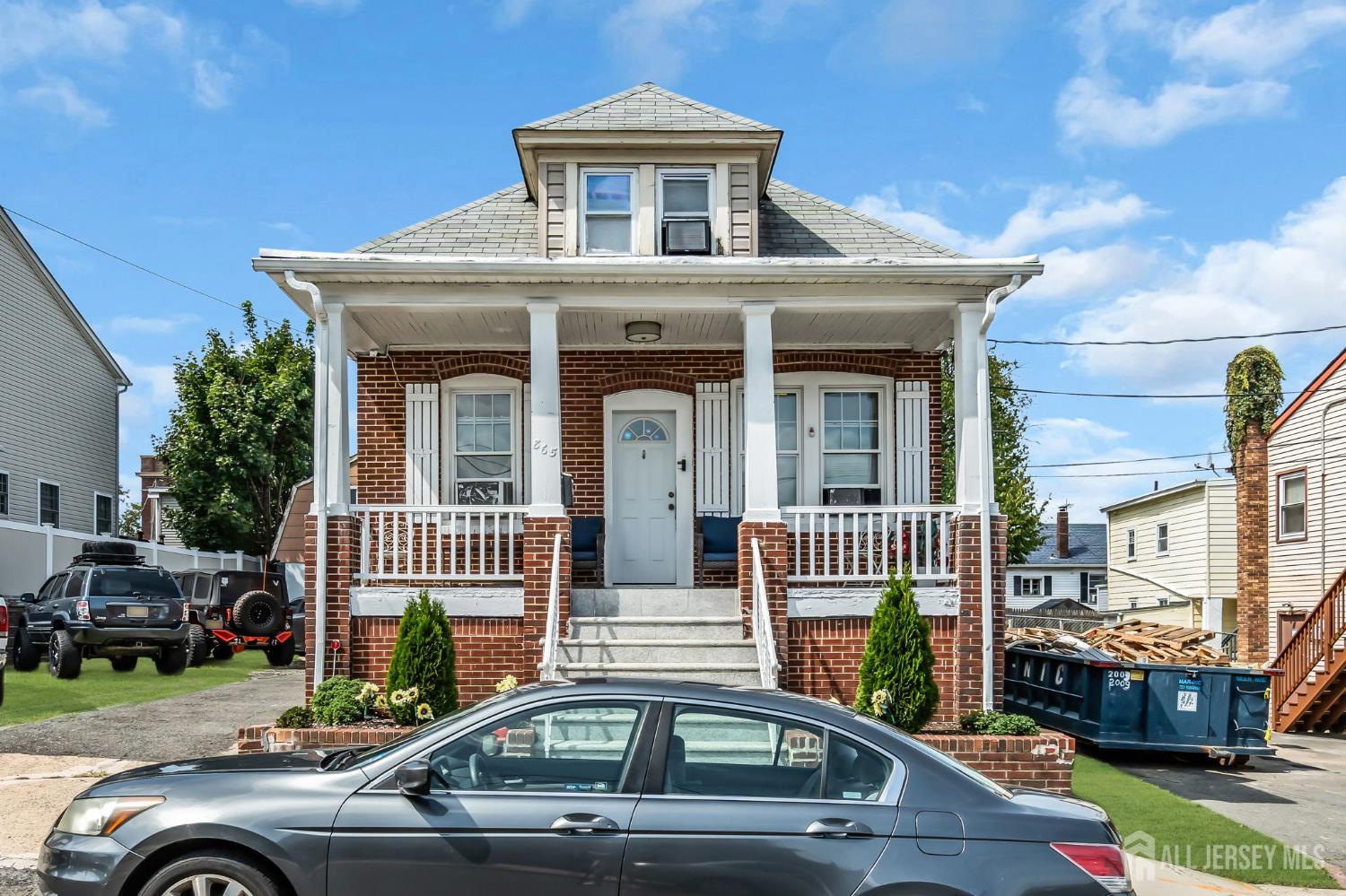 865 Birch Street Image 3