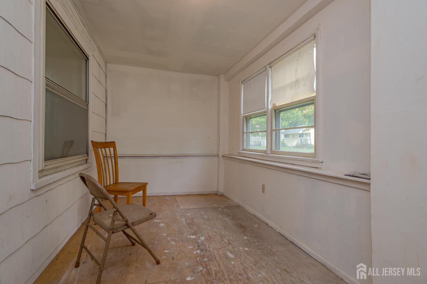 211 Main Street Image 5