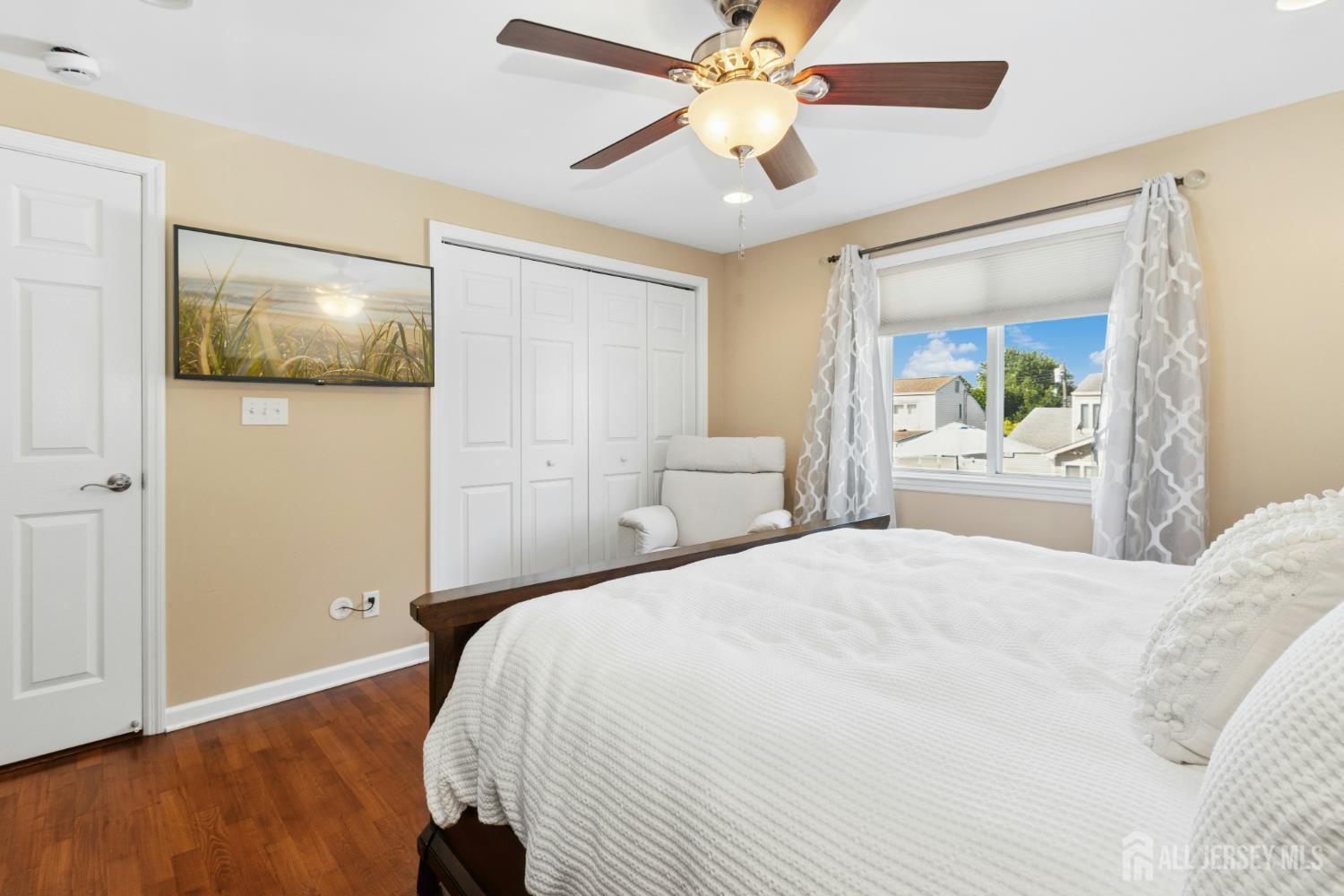 57 CLEVELAND Avenue, Colonia, NJ, 07067 image 20