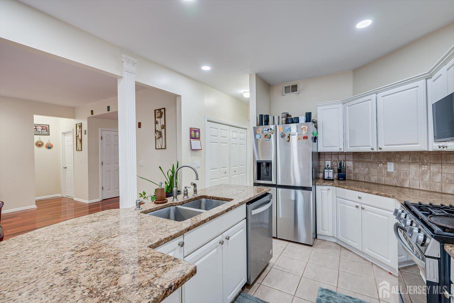 8 McBride Way, Bridgewater, NJ, 08807 image 19