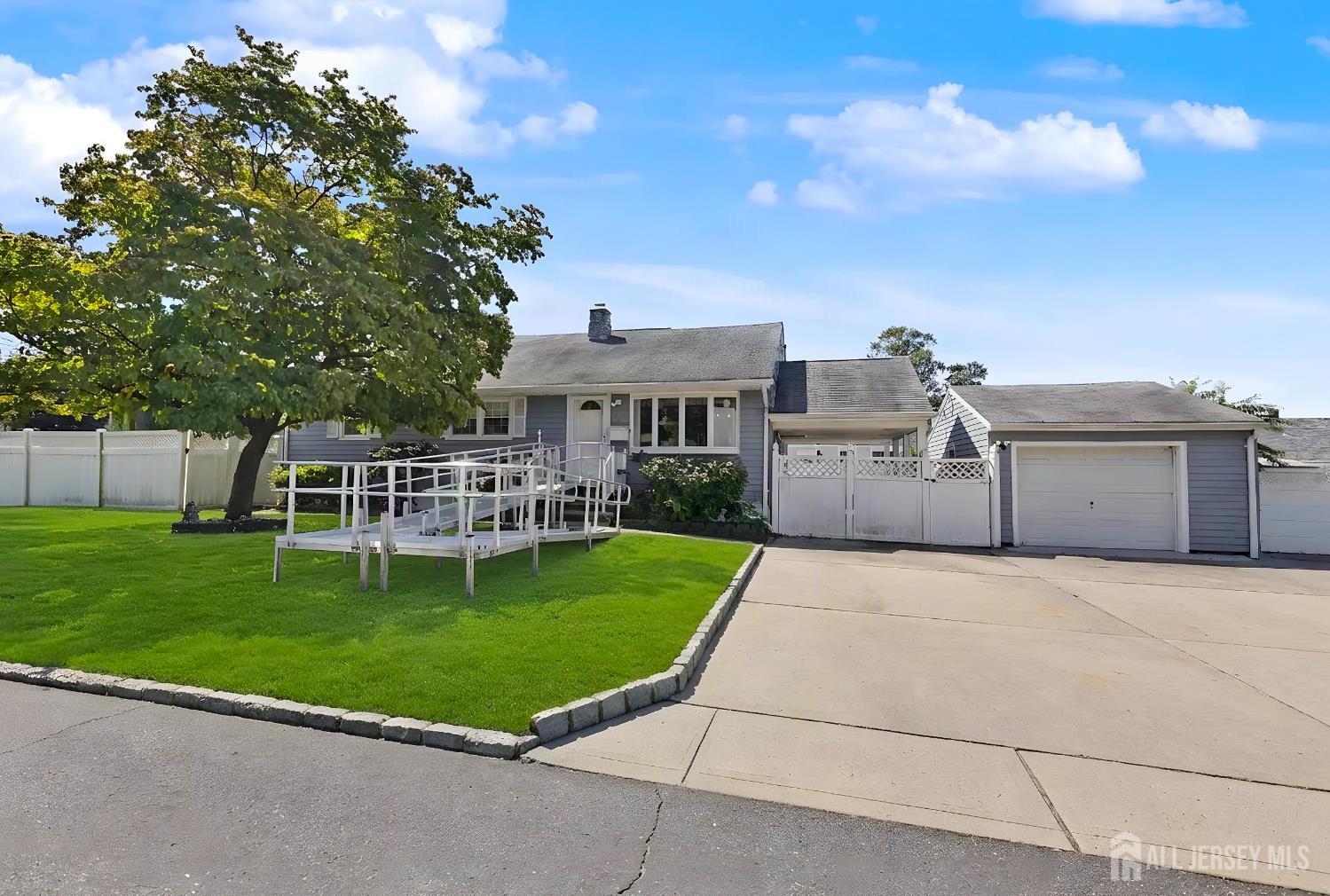 29 Joyce Place Image 3