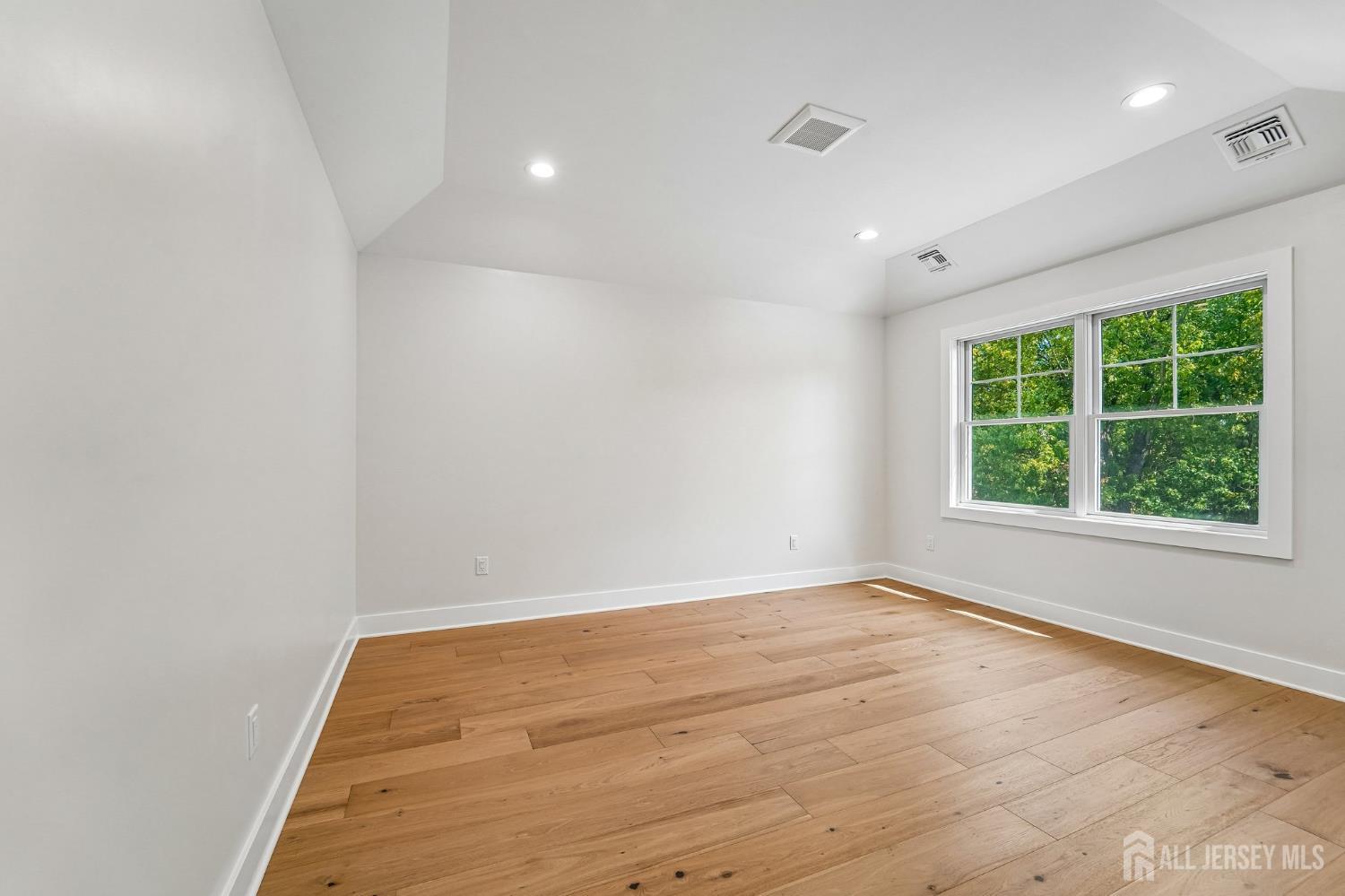 11 Scarlet Drive, Piscataway, NJ, 08854 image 47