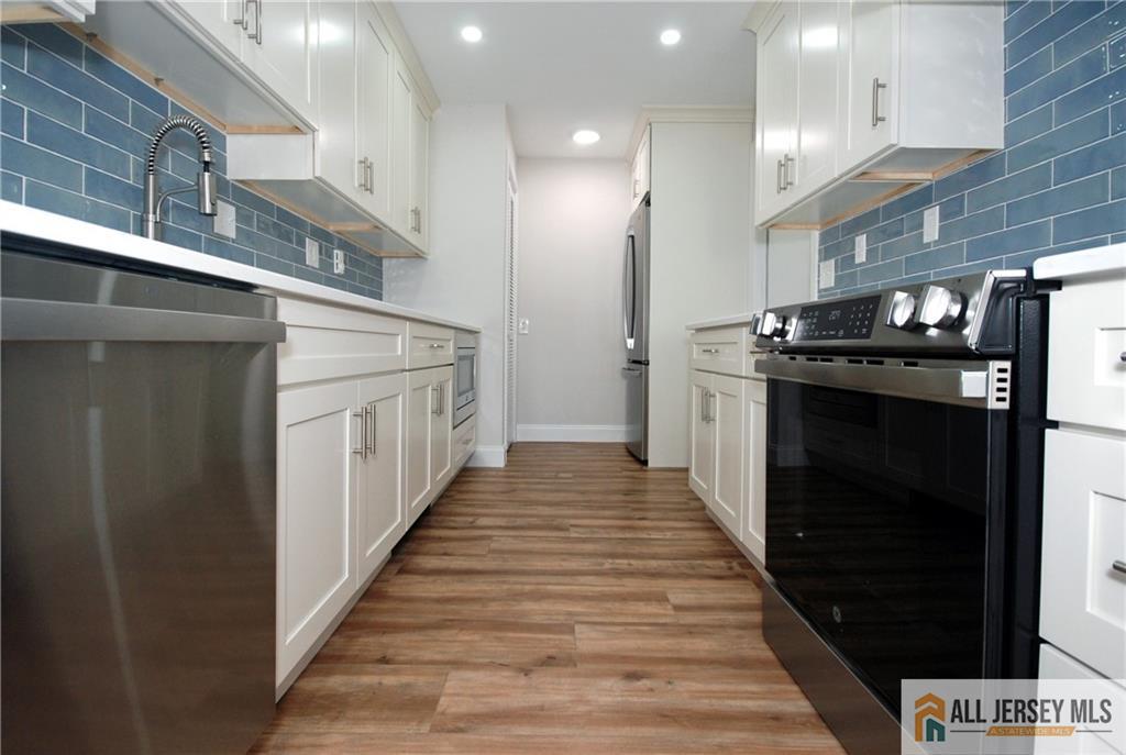 187 Newport Road A, Monroe, NJ, 08831 image 13
