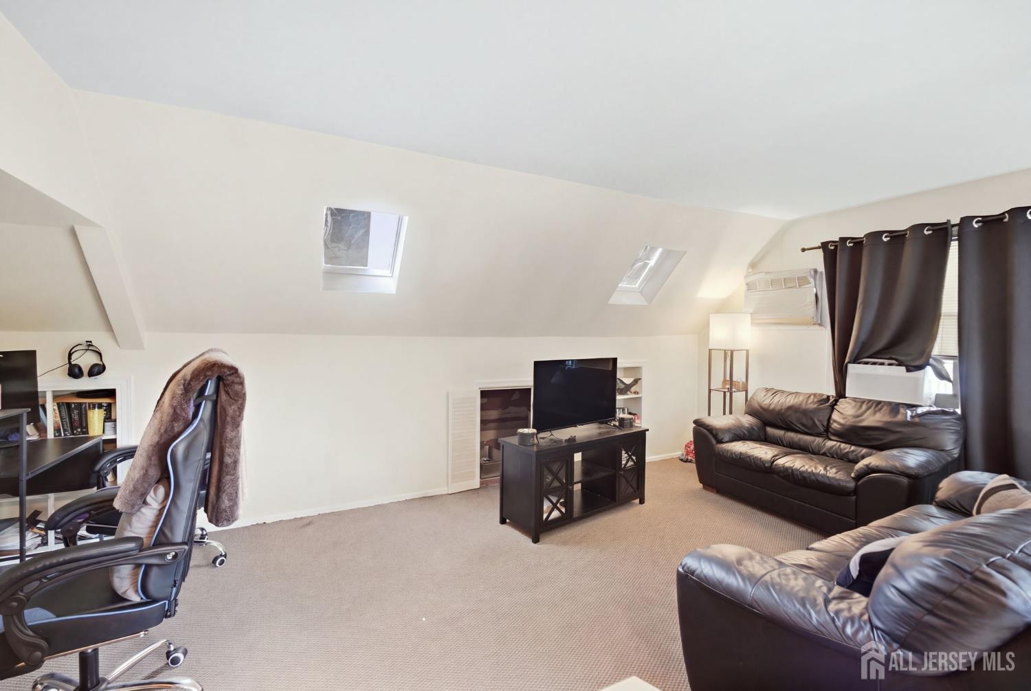 1033 Clinton Avenue, South Plainfield, NJ, 07080 image 23