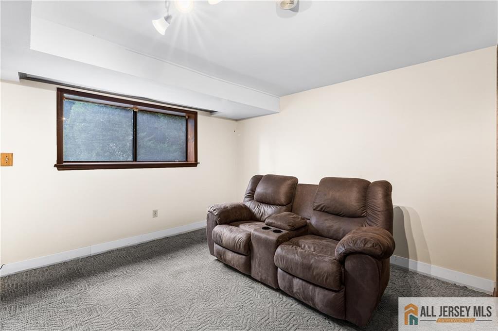 84 Diamond Lane, Old Bridge, NJ, 08857 image 34