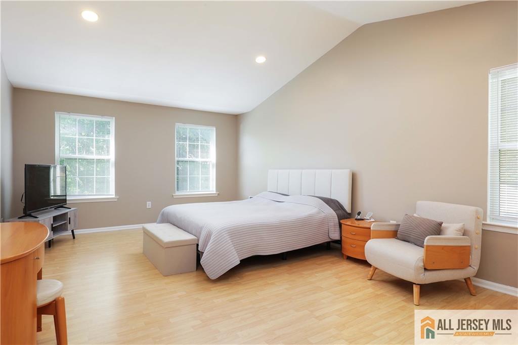 24 Hyde Park Drive, East Brunswick, NJ, 08816 image 12