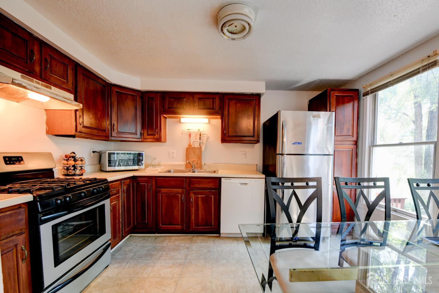 493 Fayette Street, Perth Amboy, NJ, 08861 image 7