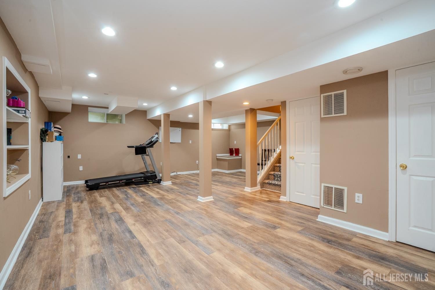 110 Briarwood Drive, North Brunswick, NJ, 08902 image 33