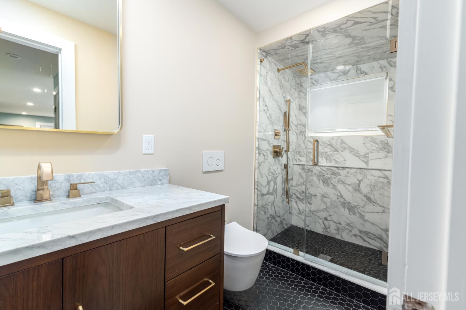 389 Durham Avenue, Edison, NJ, 08817 image 17