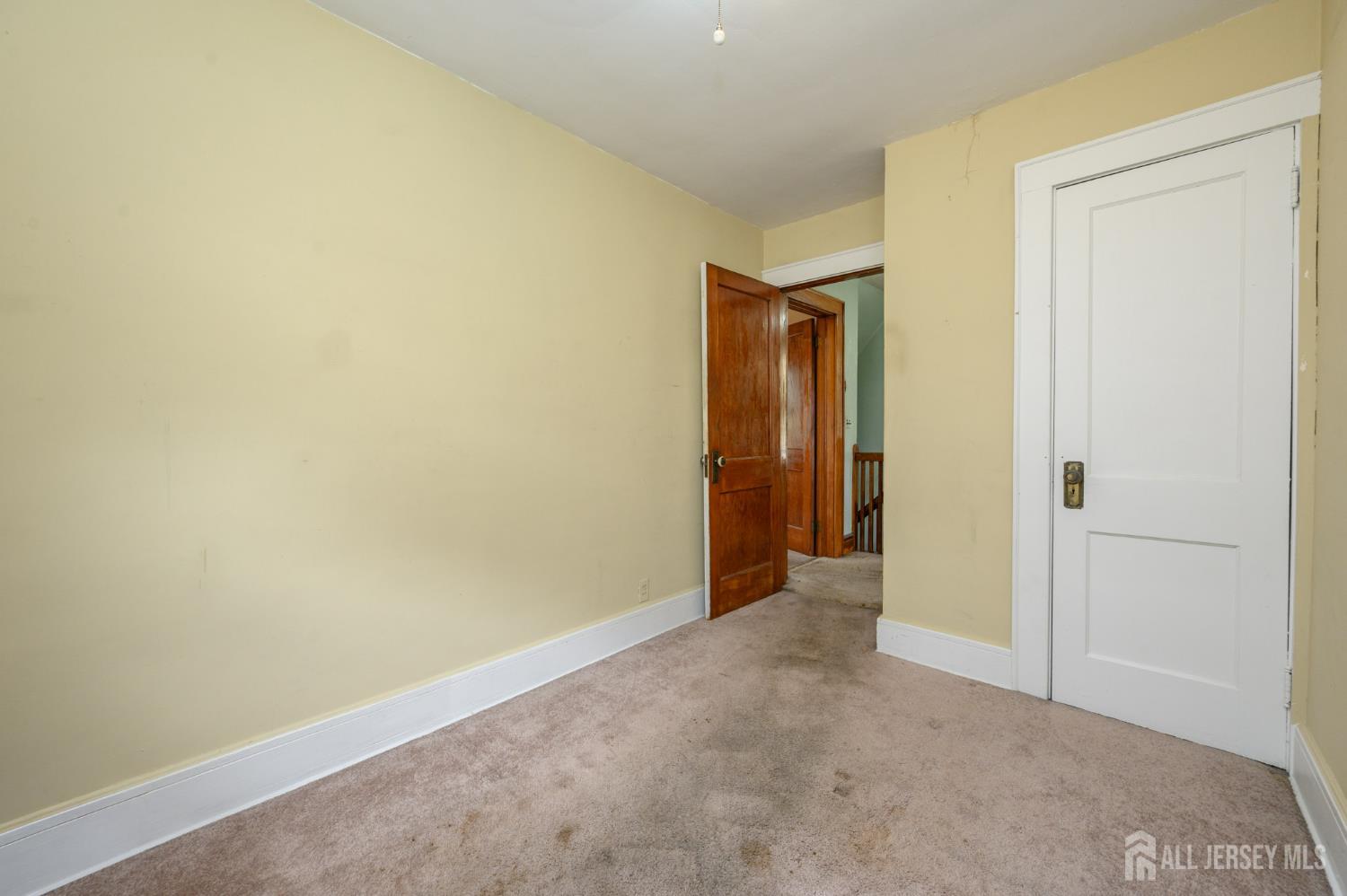 862 Gibbons Court, Elizabeth, NJ, 07202 image 21