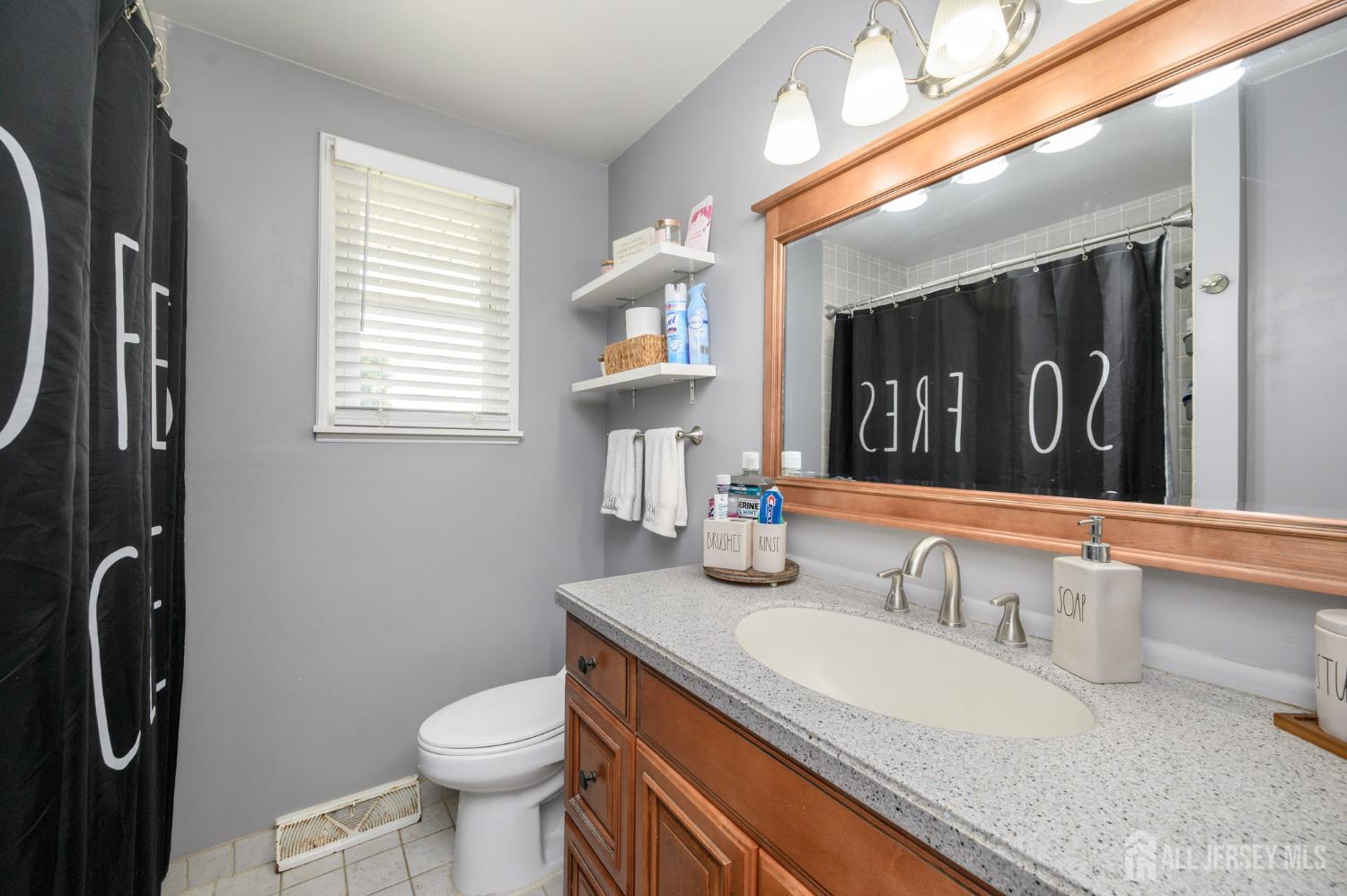 326 Harrison Avenue, Beverly, NJ, 08010 image 13