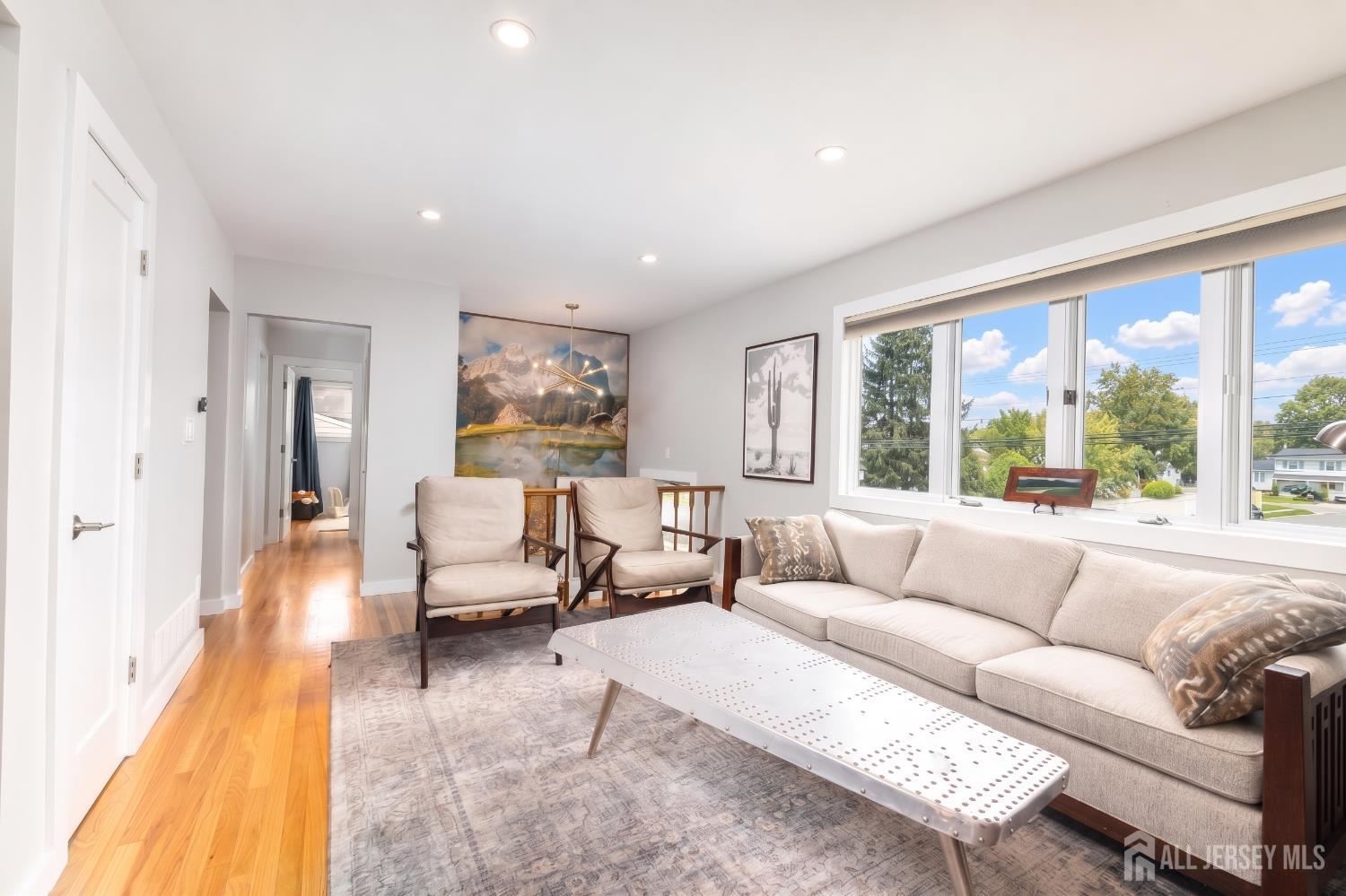 389 Durham Avenue Image 5