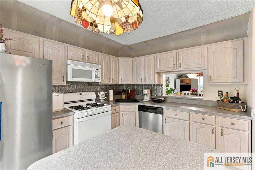 148 Abbot Court 2148, Piscataway, NJ, 08854 image 8