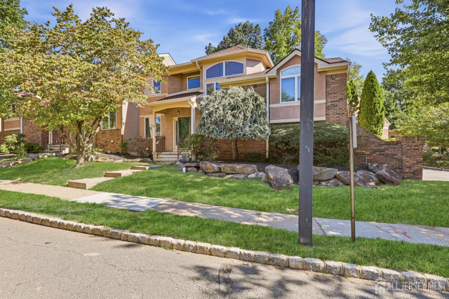 118 Kingsland Circle Image 3