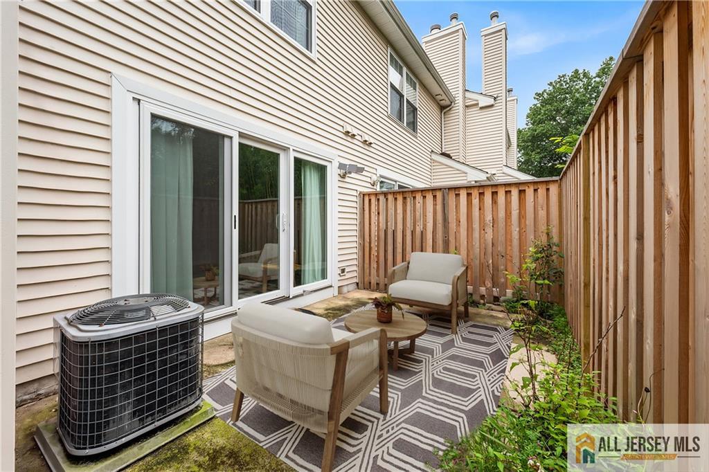 11 Canterbury Circle, Franklin, NJ, 08873 image 21
