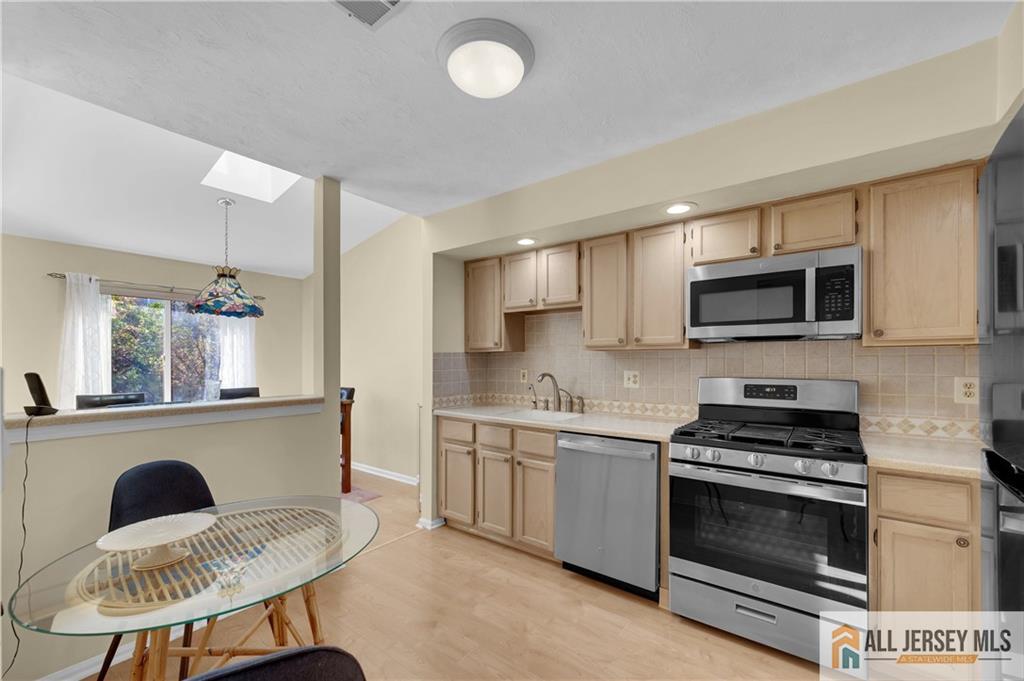 24 Catherine Court 266 Image 4
